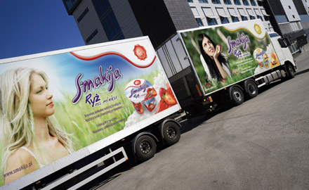 Smakija Advert Design